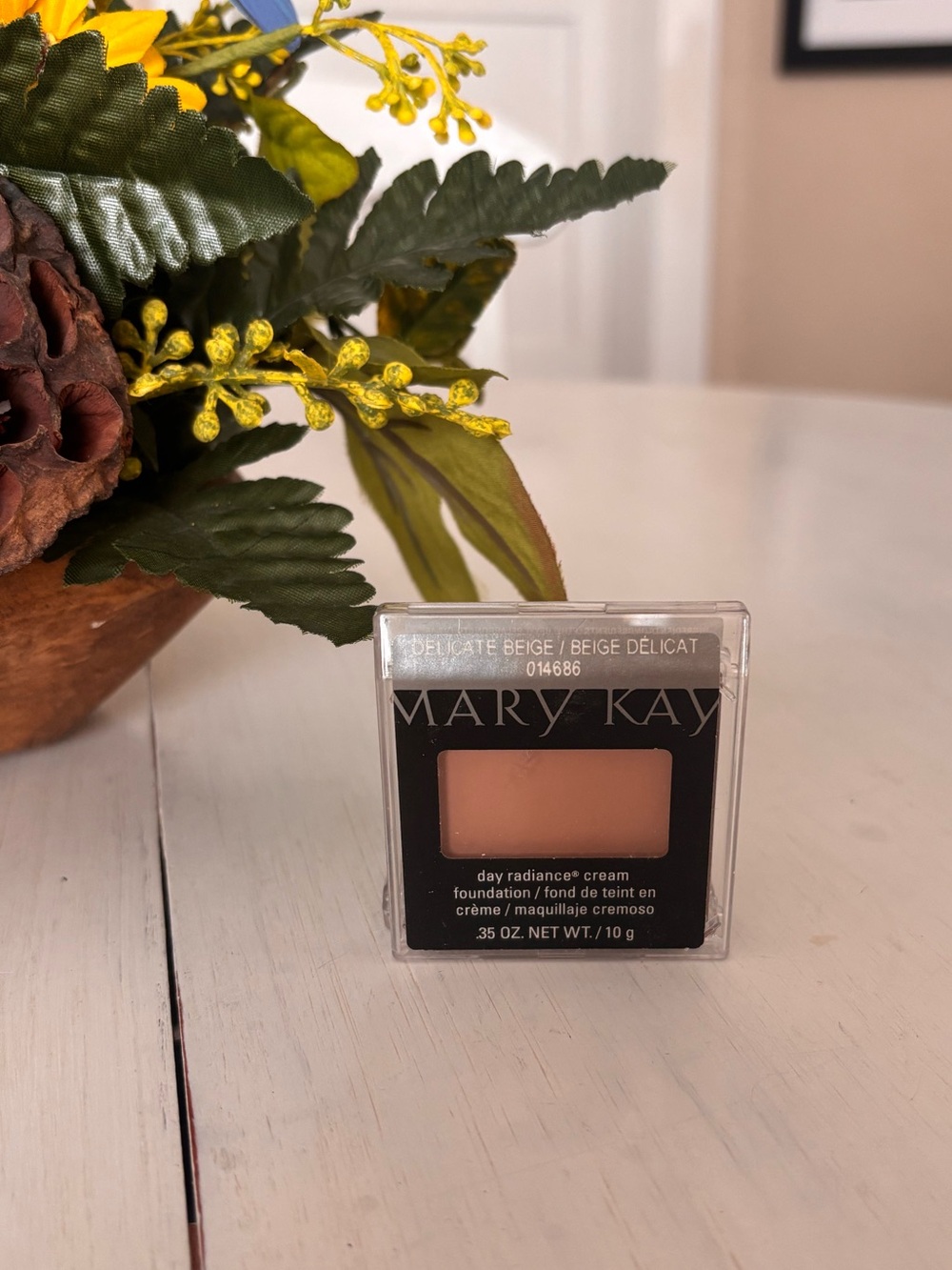Mary Kay Cream Foundation - Delicate Beige Shade